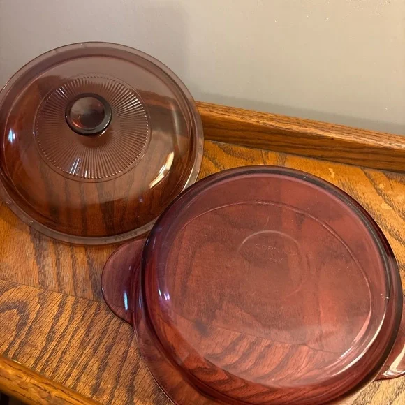 Vintage Pyrex / Corning Amethyst Purple Glass Casserole Bowl w/ Lid #1148 MCM - Picture 5 of 17
